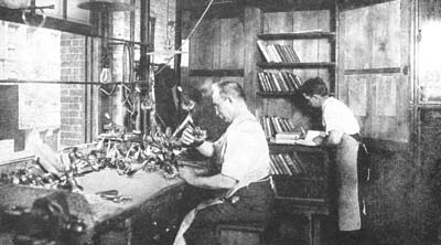 TRAVELLING LIBRARY IN A FACTORY