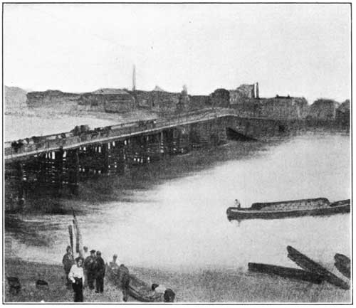 NOCTURNE IN BROWN AND SILVER: OLD BATTERSEA BRIDGE