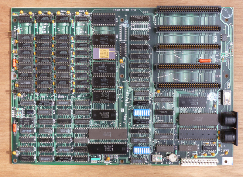 5150_early_motherboard_800x582.jpg